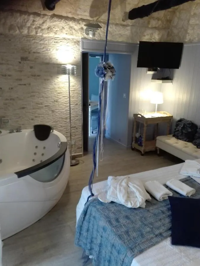 Hotel Only For Two Giumbabulla Ragusa 3*,  Italia